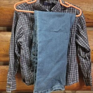 Little Boys 5T/6 cute plaid set,like new